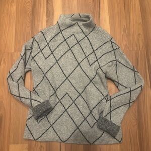 Christian Siriano Gray Knit Sweater